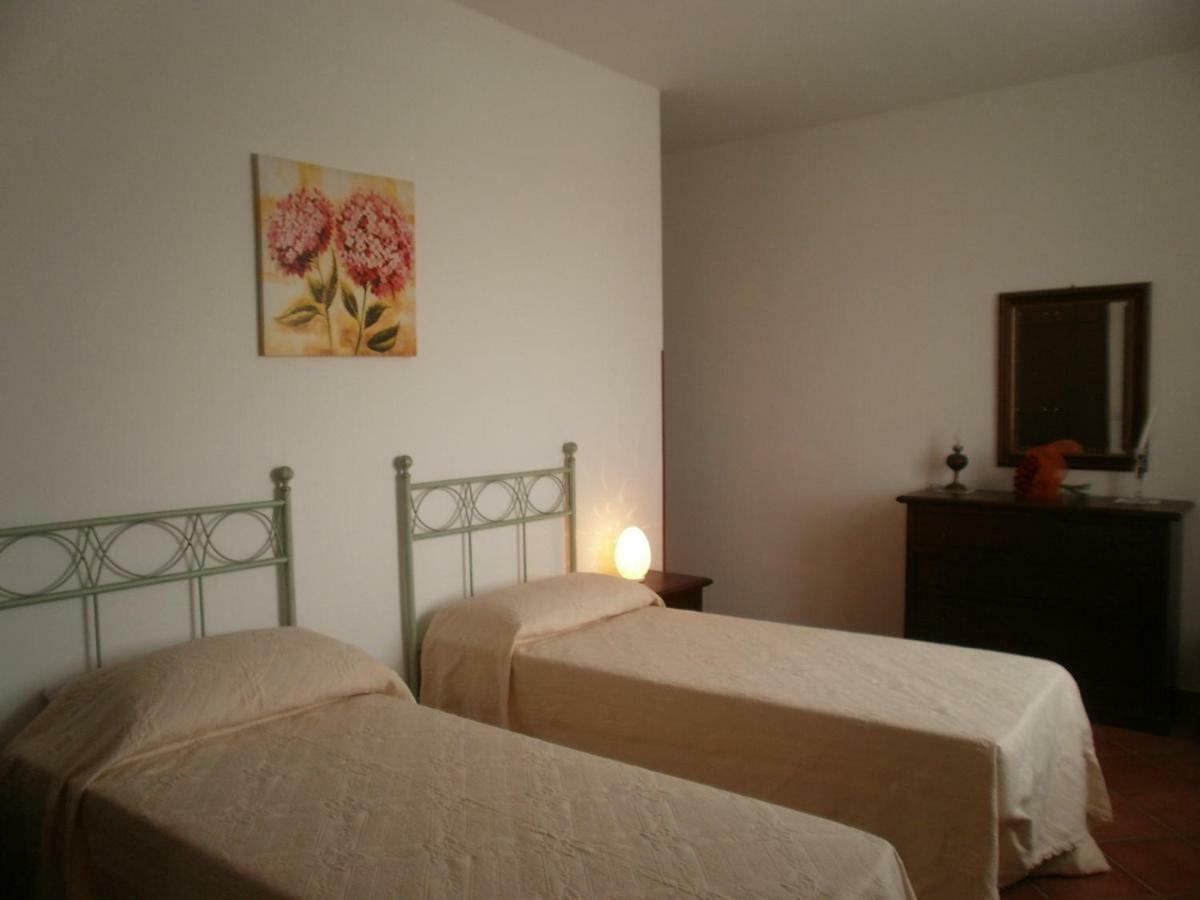 La Casa Di Sofia - Casa Vacanza Monterosi Extérieur photo