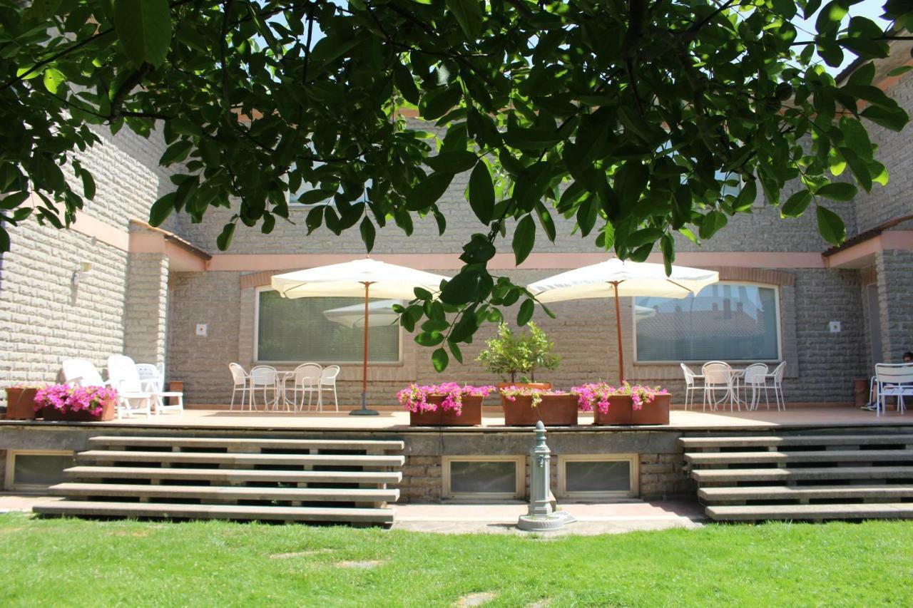 La Casa Di Sofia - Casa Vacanza Monterosi Extérieur photo