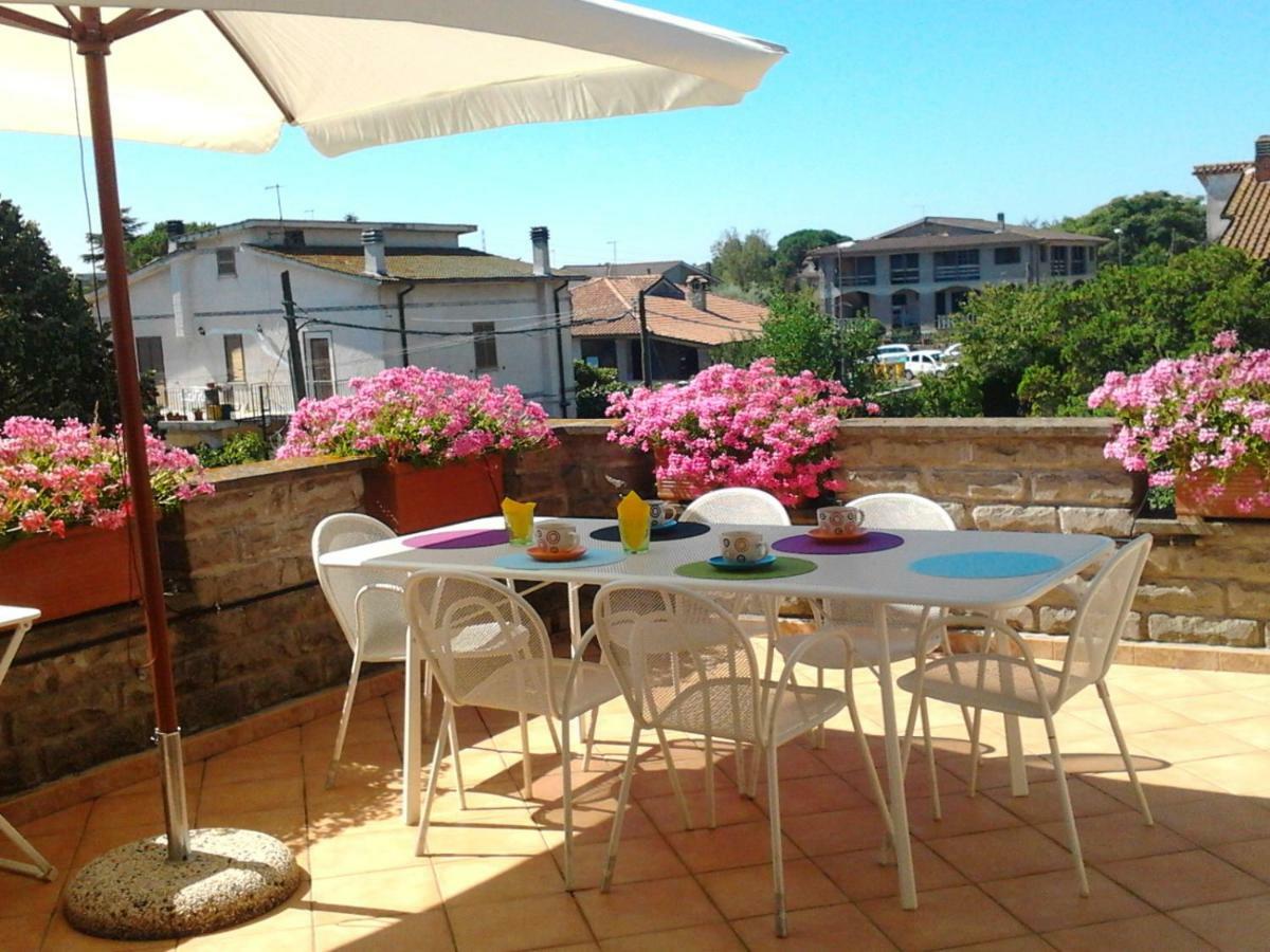 La Casa Di Sofia - Casa Vacanza Monterosi Extérieur photo