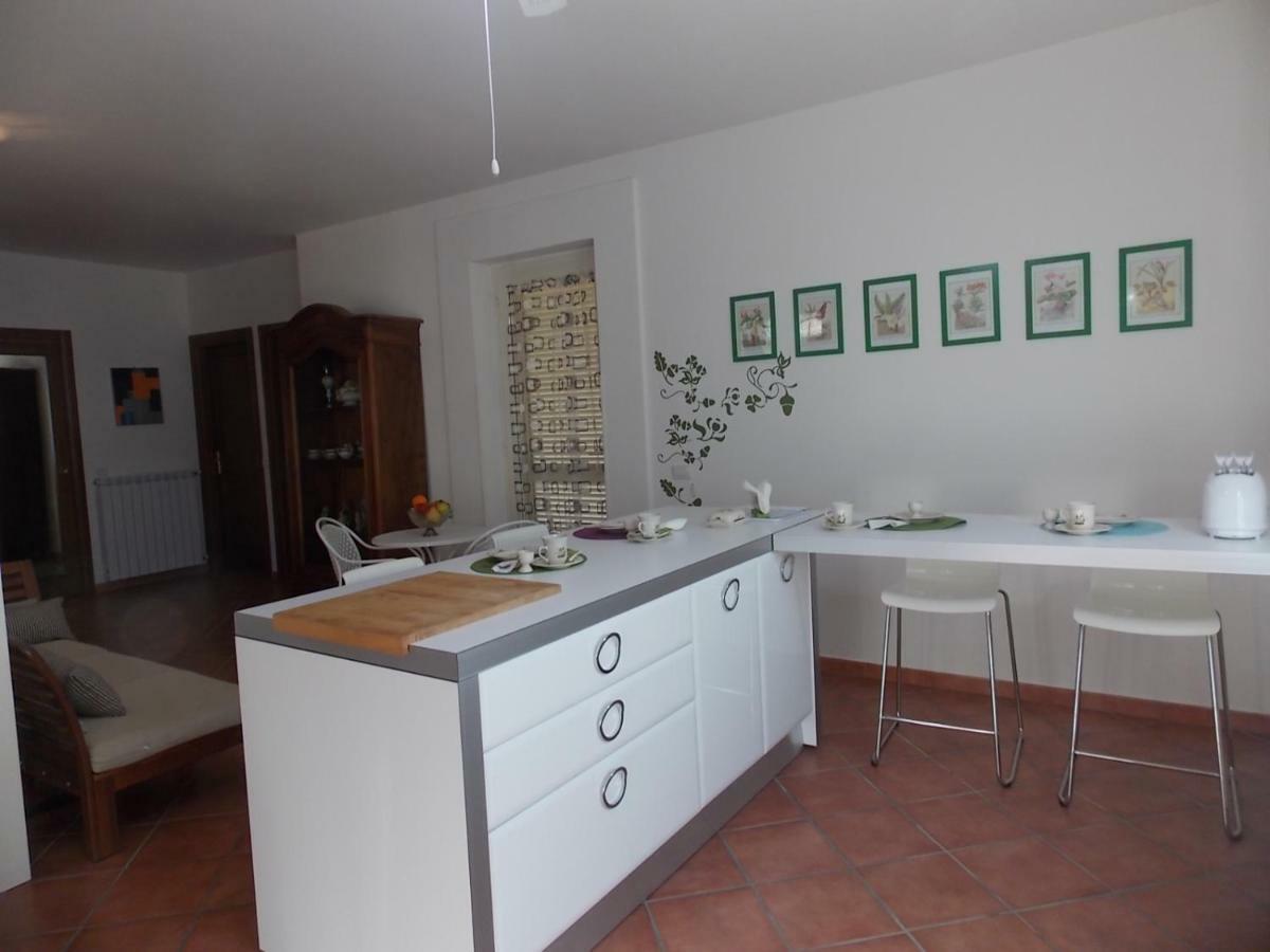 La Casa Di Sofia - Casa Vacanza Monterosi Extérieur photo
