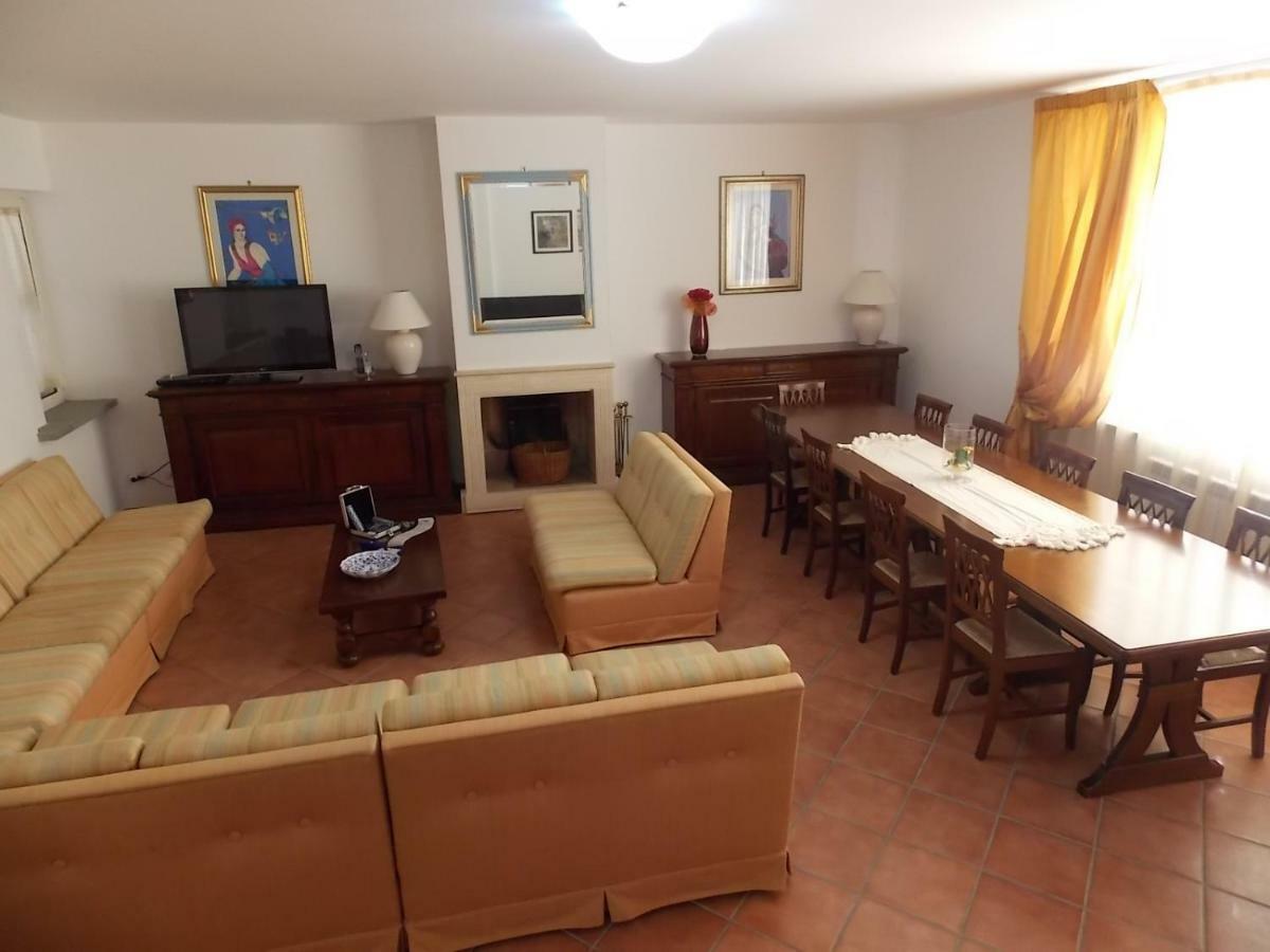 La Casa Di Sofia - Casa Vacanza Monterosi Extérieur photo