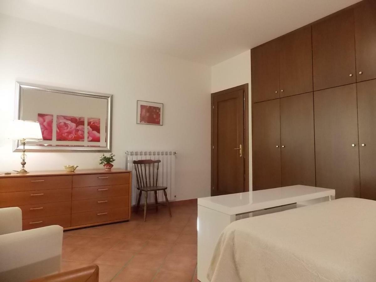 La Casa Di Sofia - Casa Vacanza Monterosi Extérieur photo