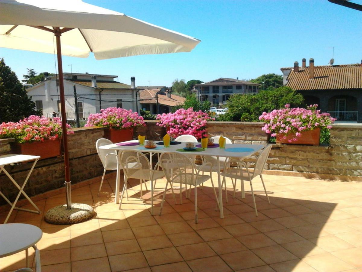 La Casa Di Sofia - Casa Vacanza Monterosi Extérieur photo